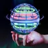 Kép 2/9 - UFO Játék, A Repülő Gyereklabda - Interaktív LED Világítással és Mozgásérzékelő Technológiával Gyermekeknek