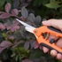 Kép 4/8 - 5 darabos Ergonomikus Kerti Szerszámkészlet Rozsdamentes Acél Metszőollóval, Magas Minőségű Pengékkel és Tárolótáskával